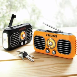AIWA Handy Mate Solar-Charging Radio