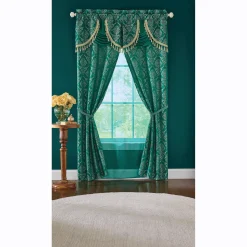 Alicia Window Set