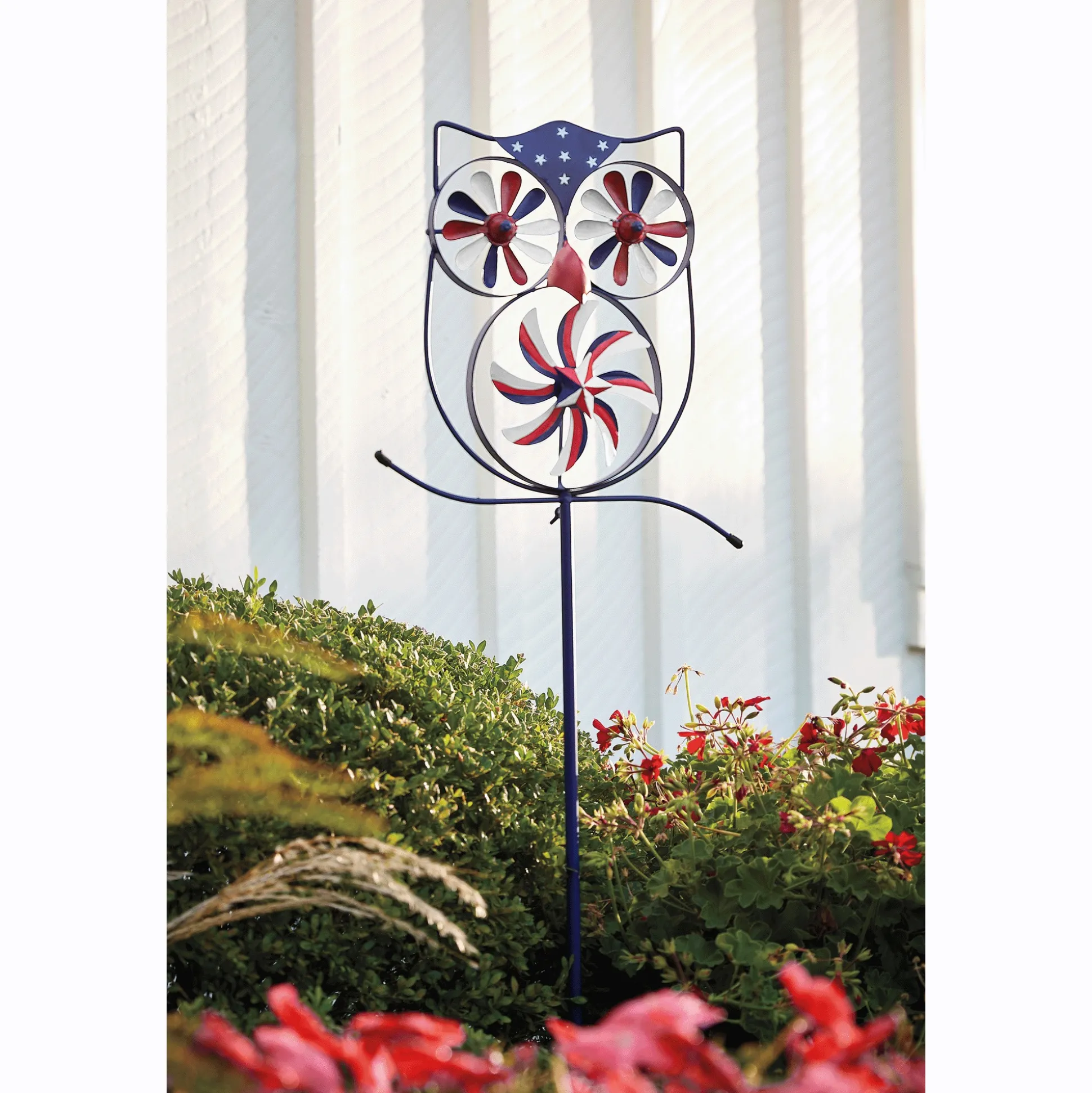 Americana Owl Wind Spinner Yard Stake