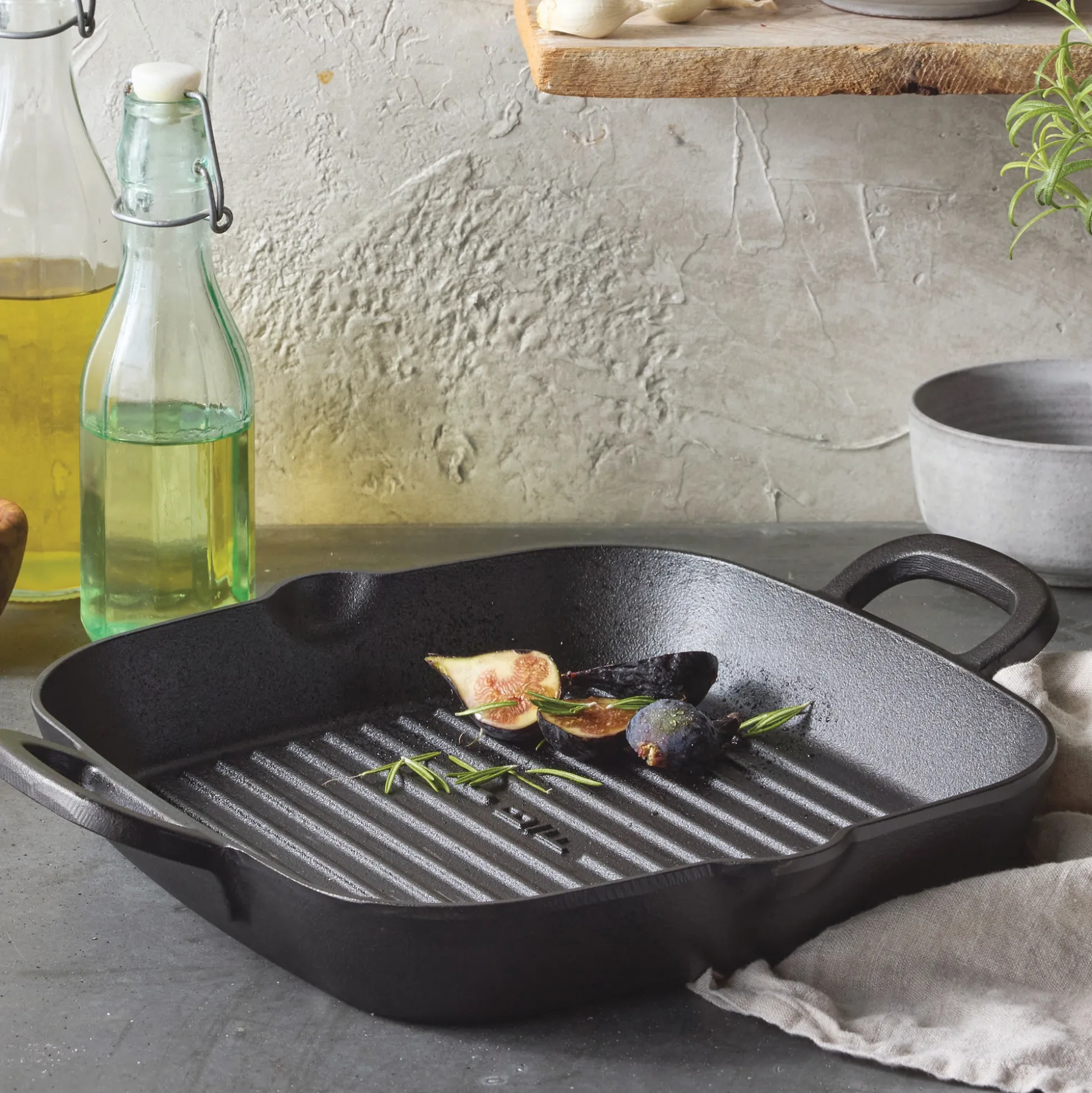 Bobby Flay by GreenPan 11" Cast Iron Square Grill Pan