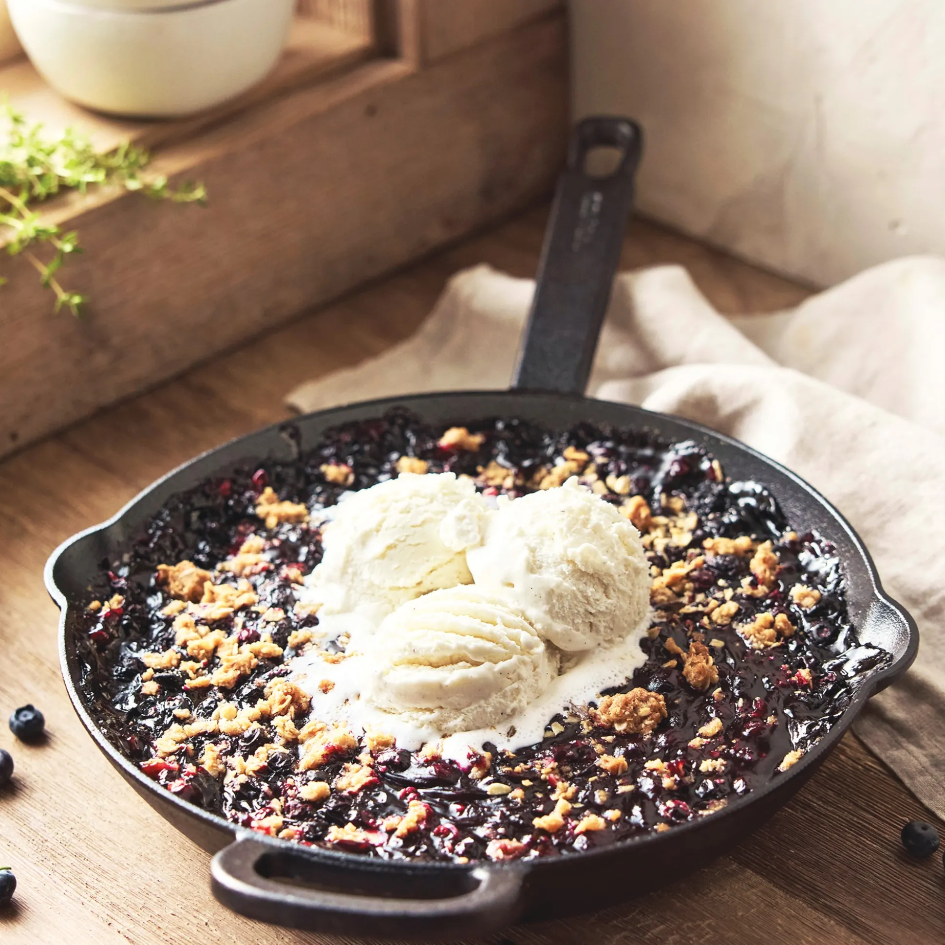 Bobby Flay by GreenPan 12" Cast Iron Fry Pan