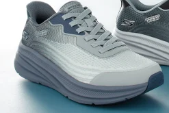 BOBS Men’s Slip-Ins Skillz Gradient Flow Shoe by Skechers