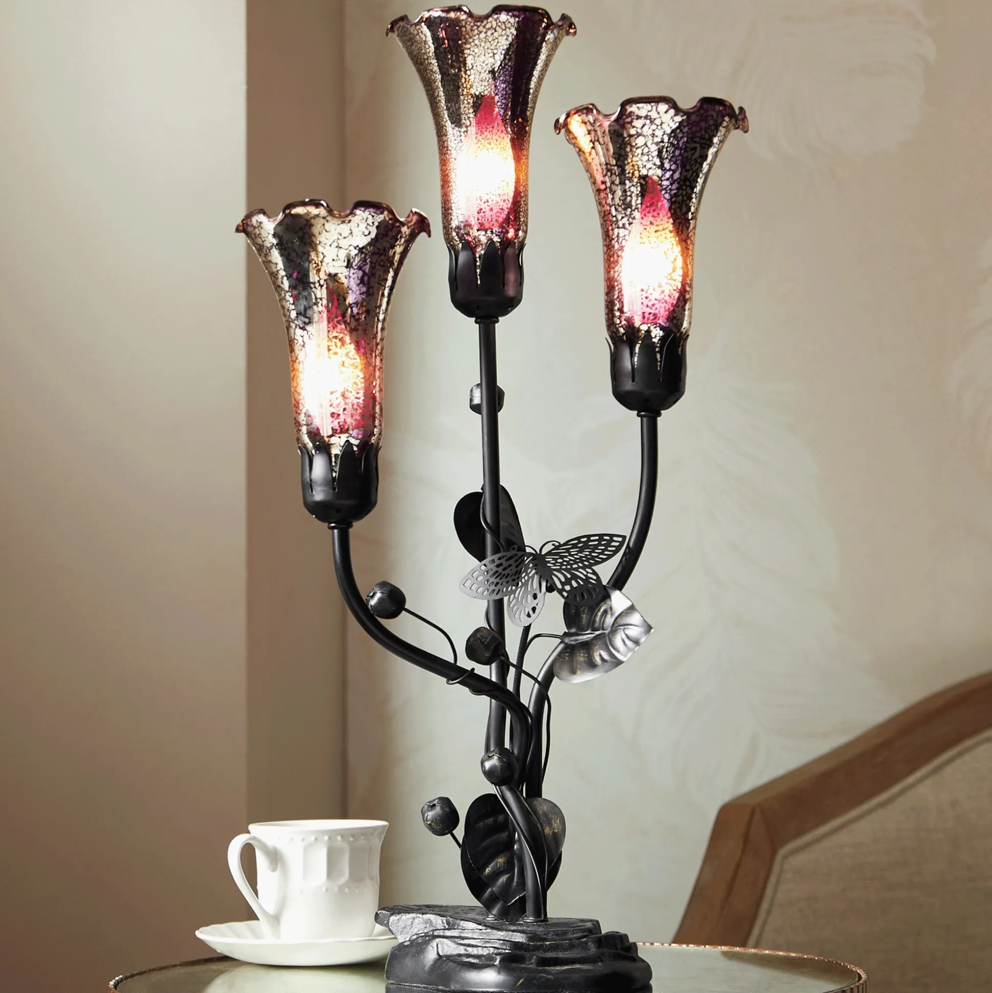 Butterfly Lily Table Lamp