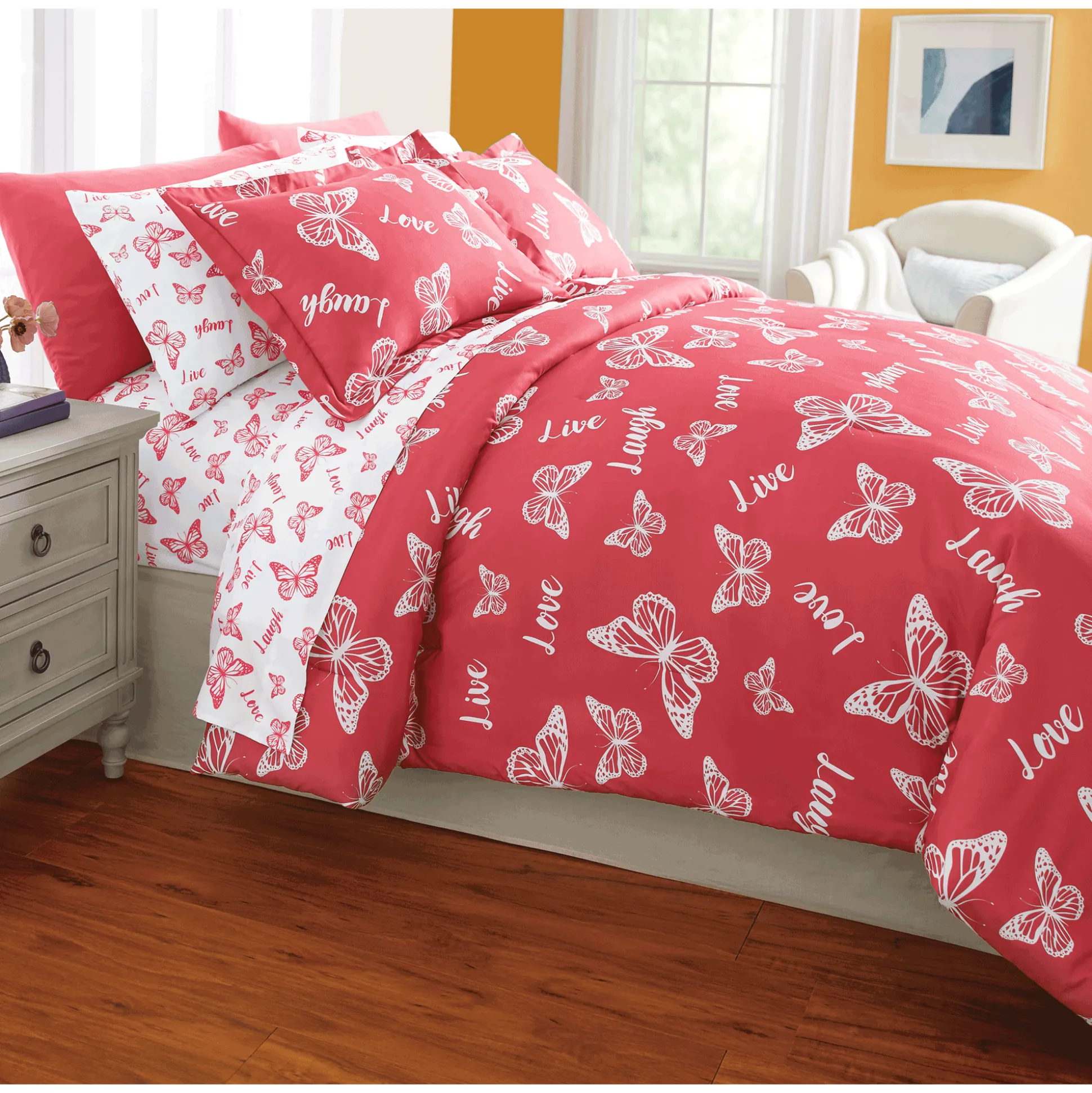 Butterfly Sentiments Down-Alternative Comforter