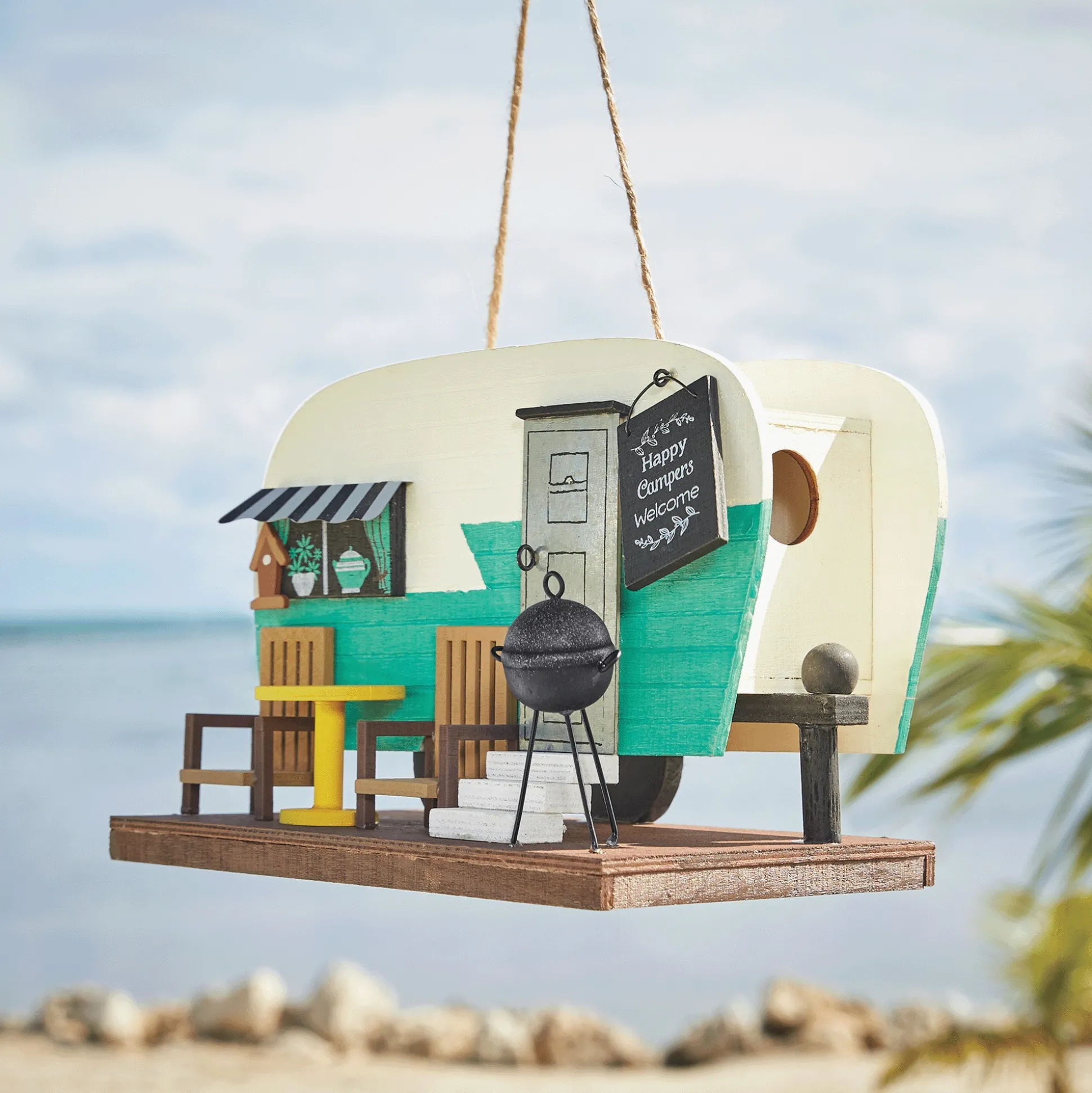Camper Birdhouse