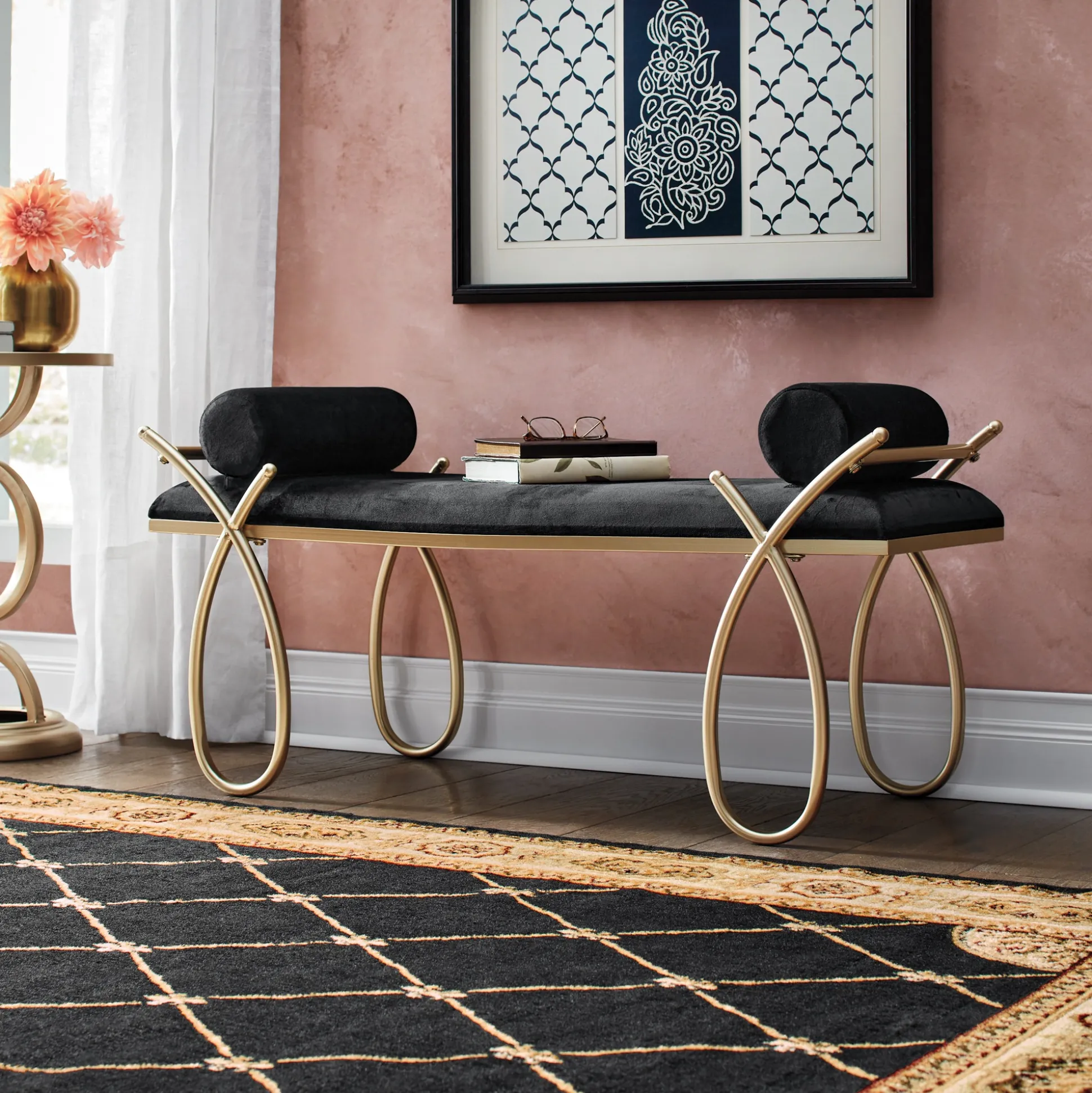 Catlynn Curve Bench