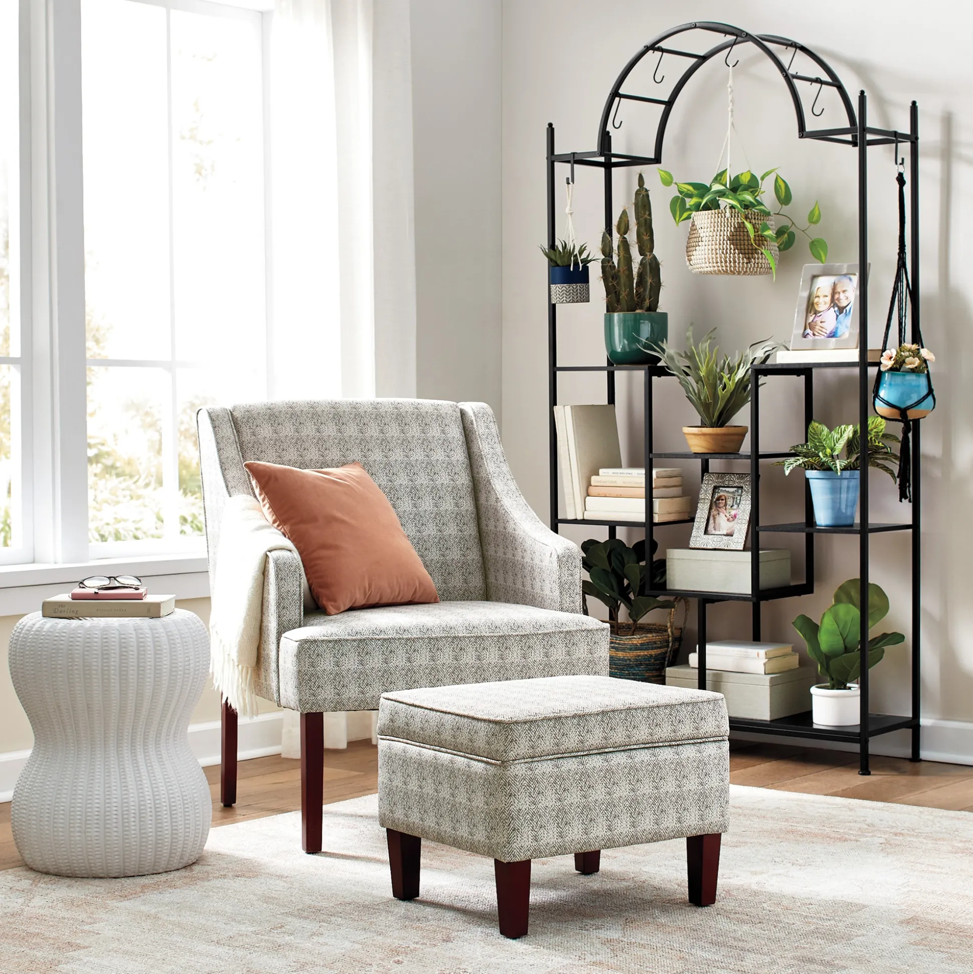 Charlotte Swoop-Arm Chair