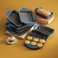 Chef Tested 8-Piece Bakeware Set with Silicone Handles