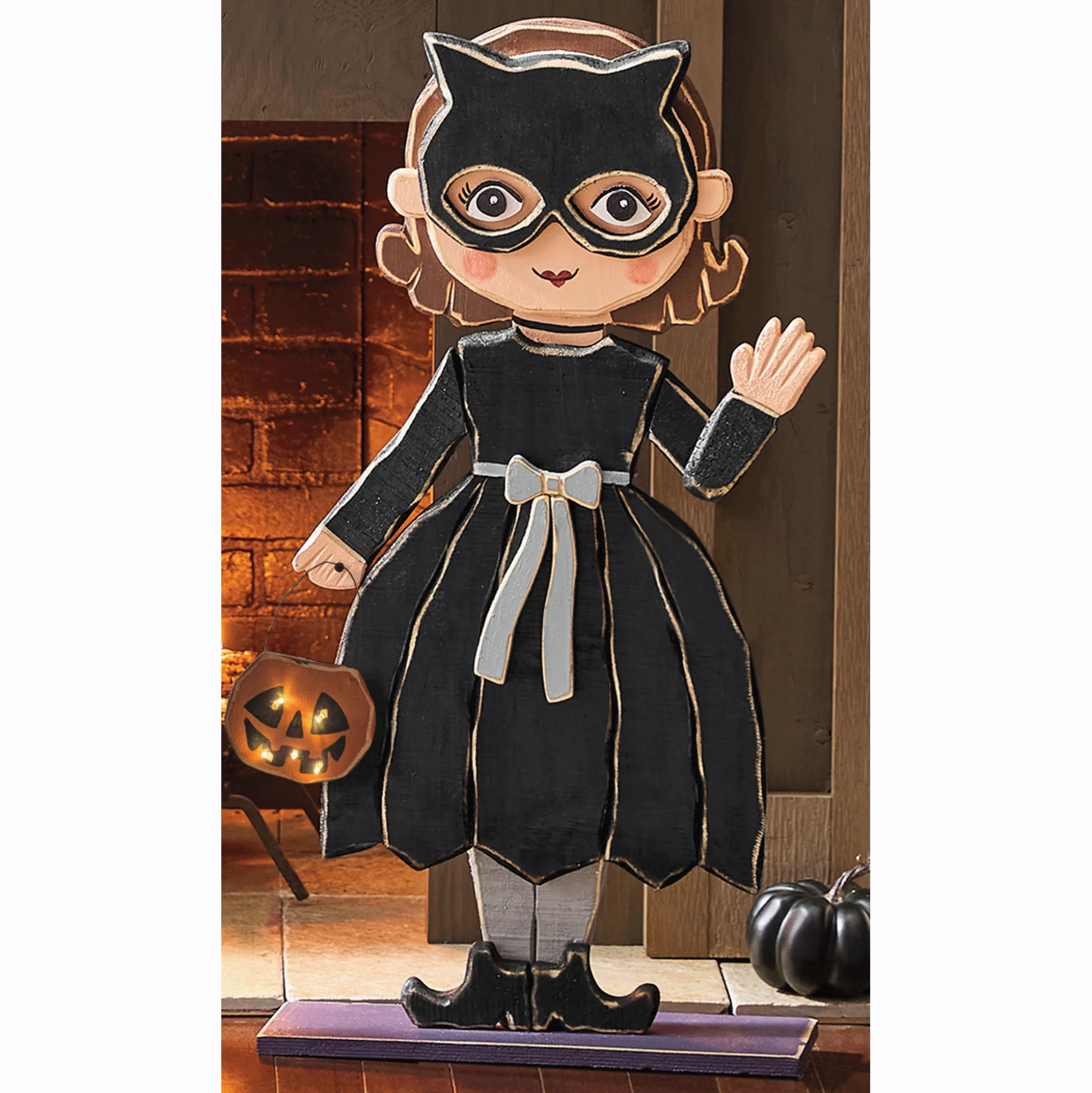 Chunky Wood Cutouts Lit Trick-Or-Treaters