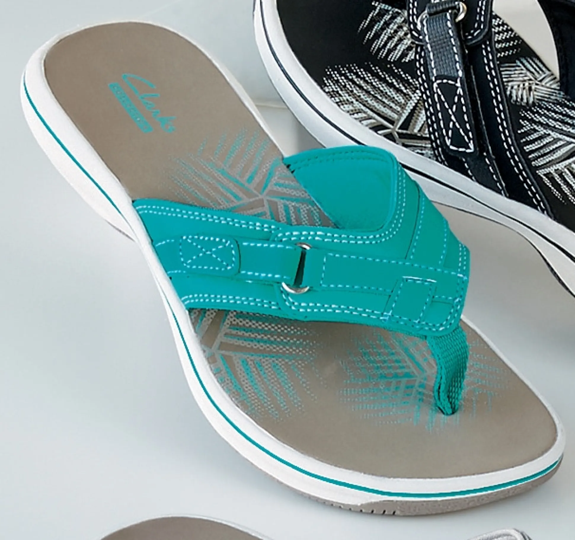 Clarks Women's Breeze Sea Thong