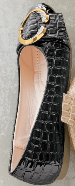 Classique Croco Buckle Flat