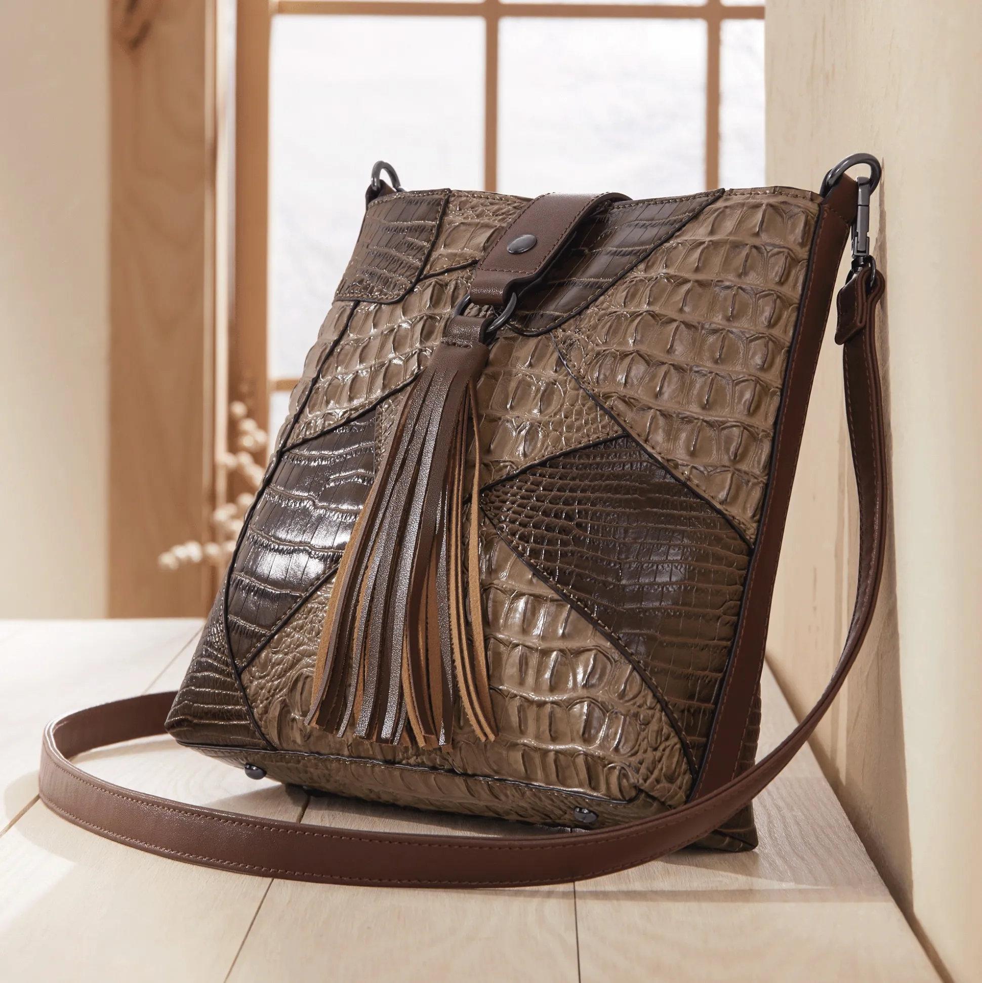 Codi Crossbody