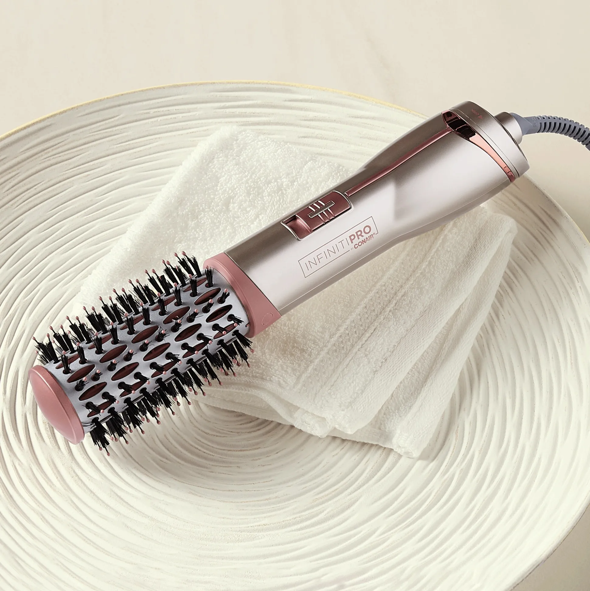 Conair Infinitipro Frizz-Free Hot Air Brush