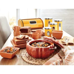 Covered 3-Quart Pumpkin Baker