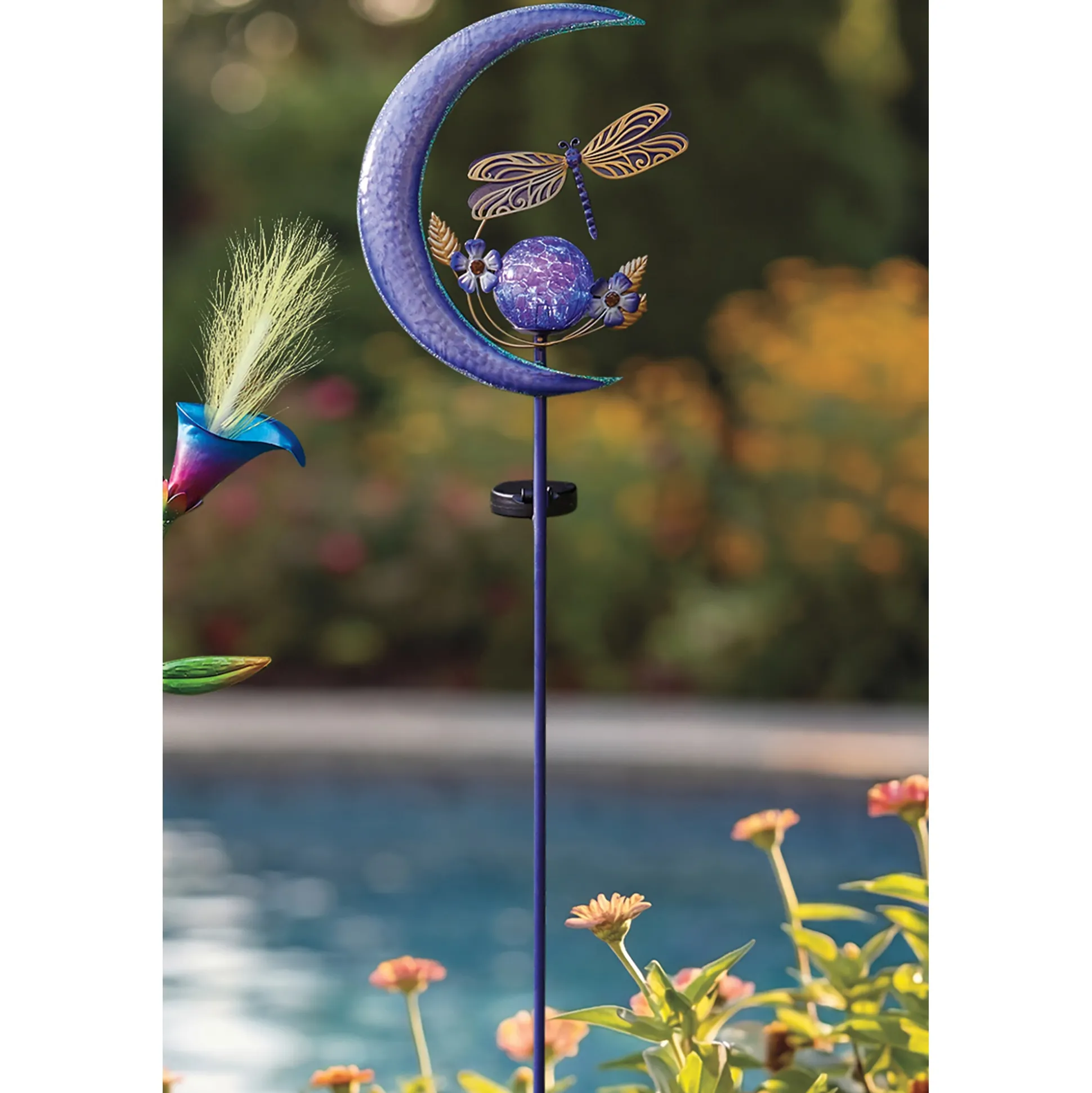 Dragonfly Moon Solar Stake
