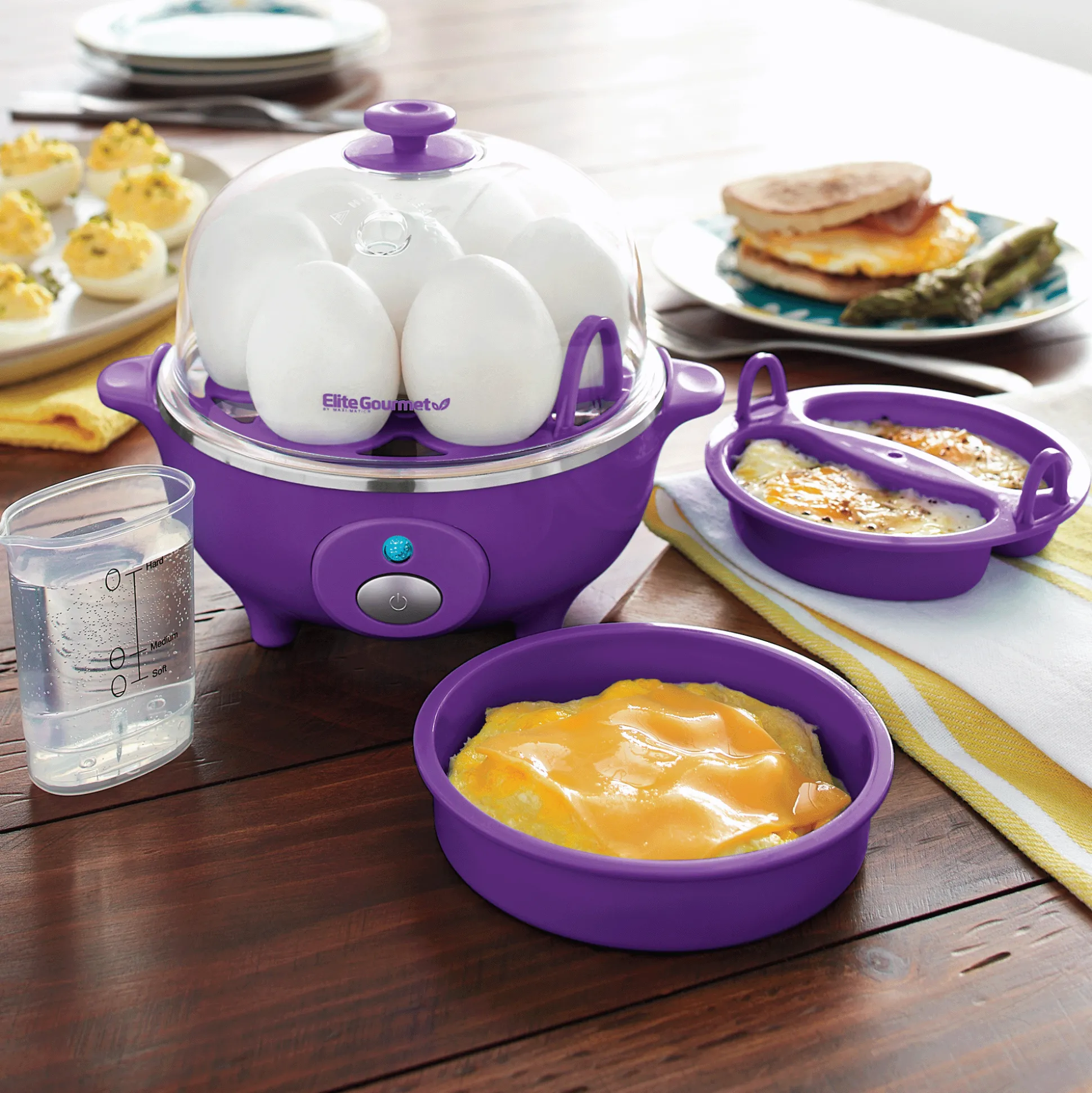 Elite Gourmet 7-Egg Cooker with Timer