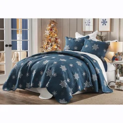Embroidered Snowflake Quilt