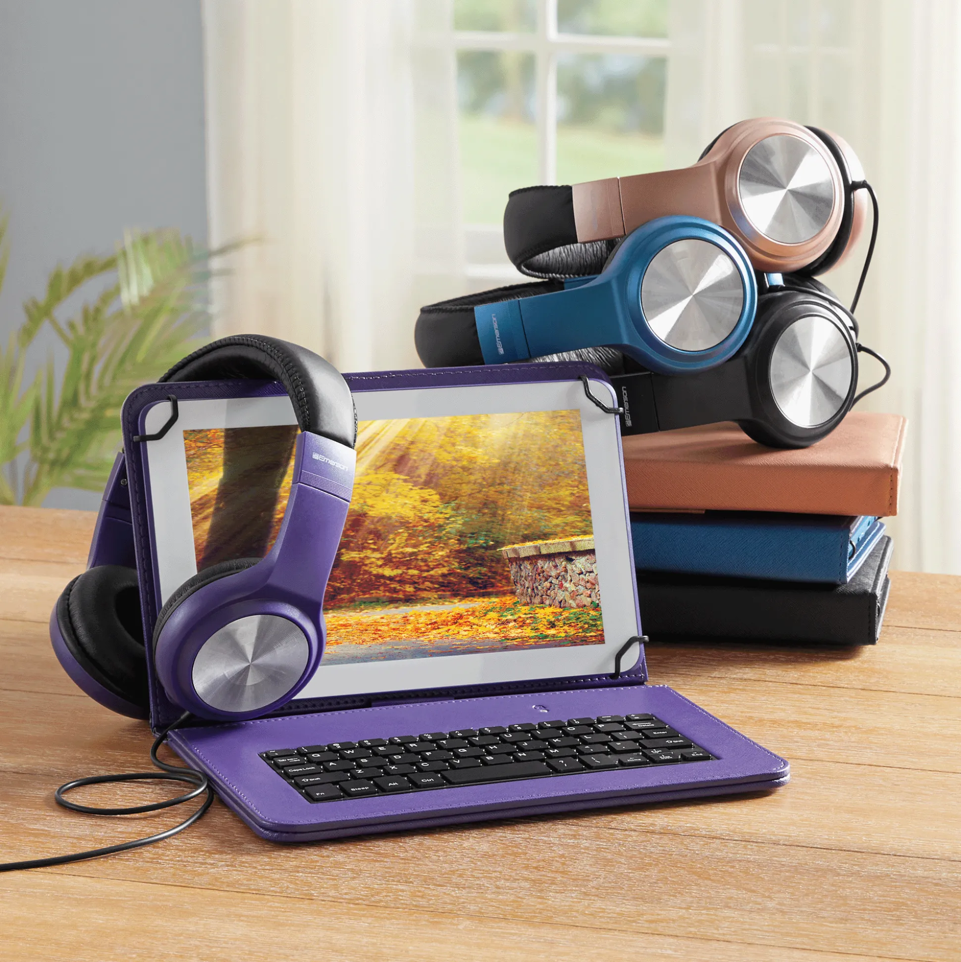 Emerson 9" Tablet Bundle