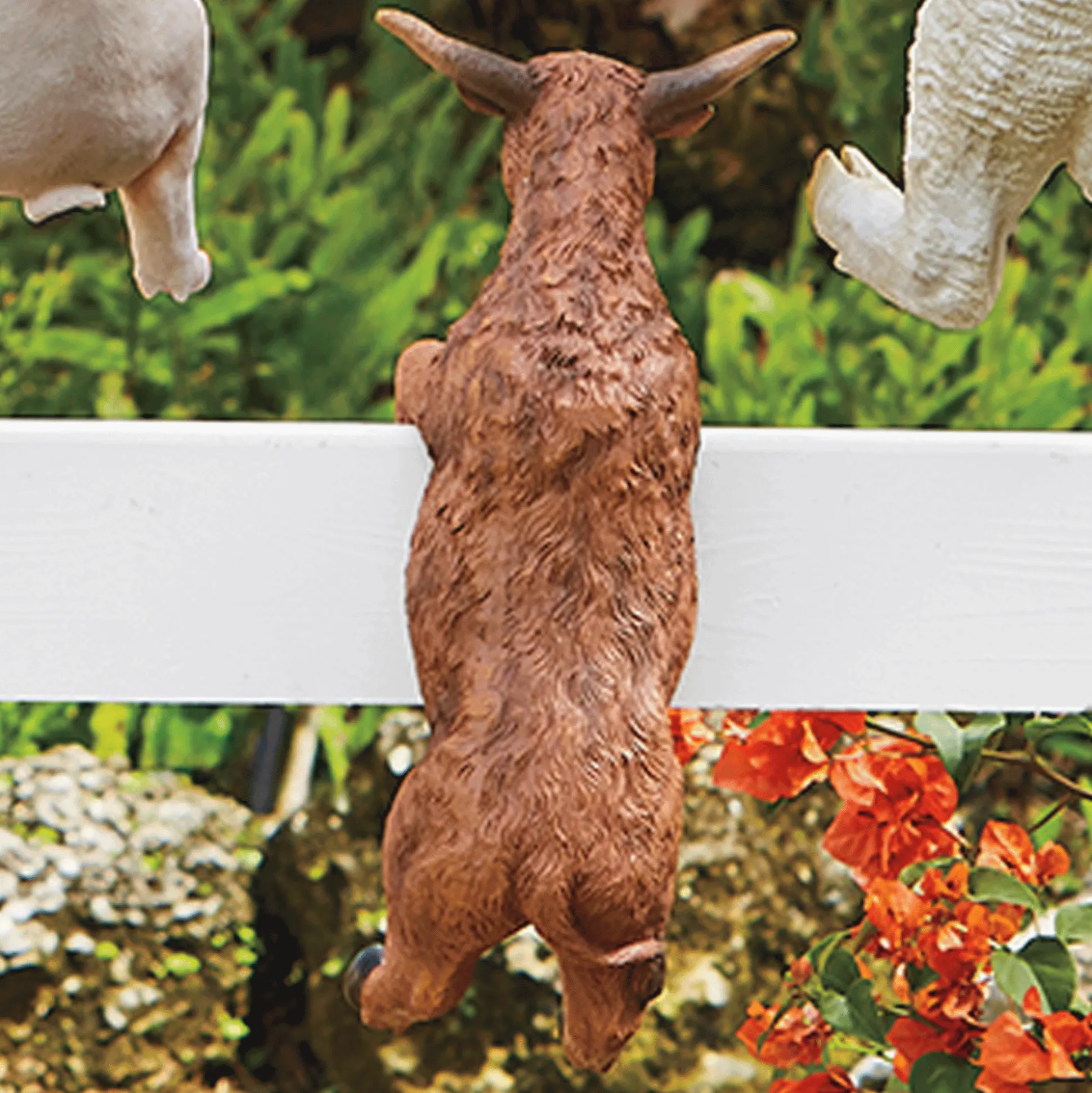 Farmhouse Peekaboo Animal Garden Statues