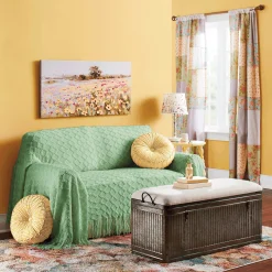 Farmhouse-Style Furniture Throw