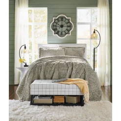 Faux-Fur Oversized Quilt