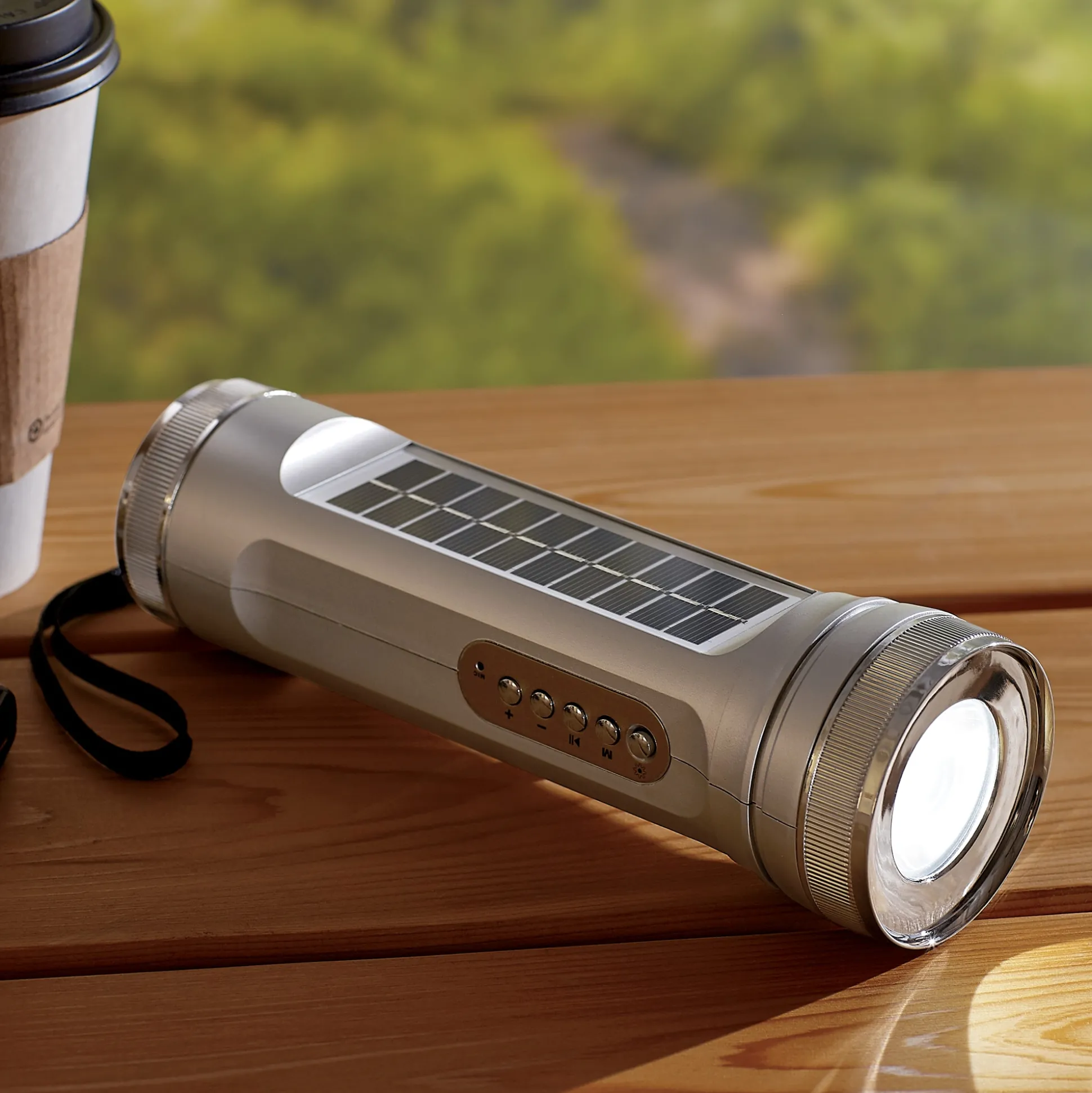 Flashlight Radio with Solar Power