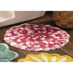 Flower-Shaped Bath Mat