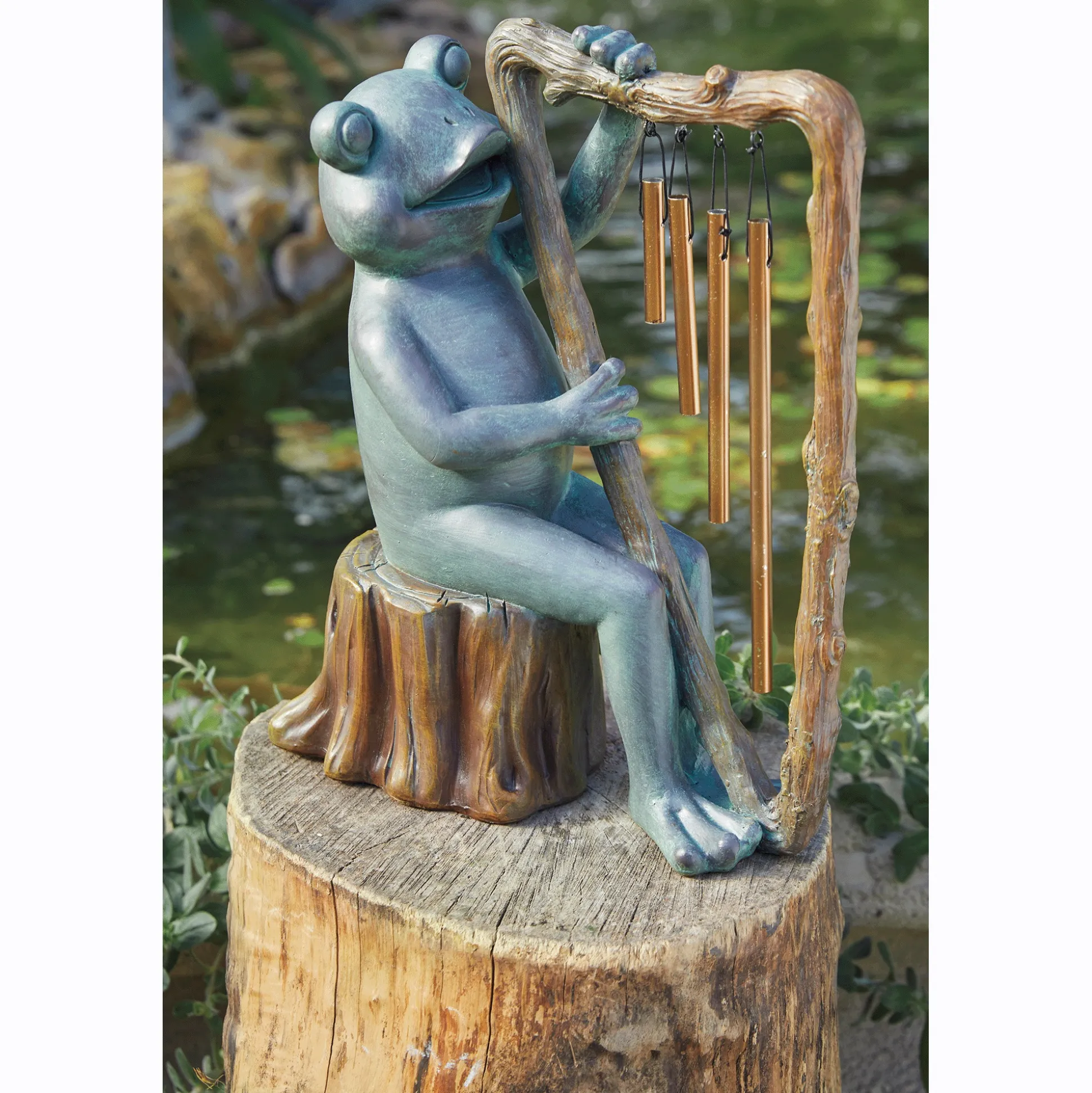 Frog with Harp Wind Chime