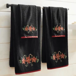 Gilded Poinsettia 2-Piece Towel Set