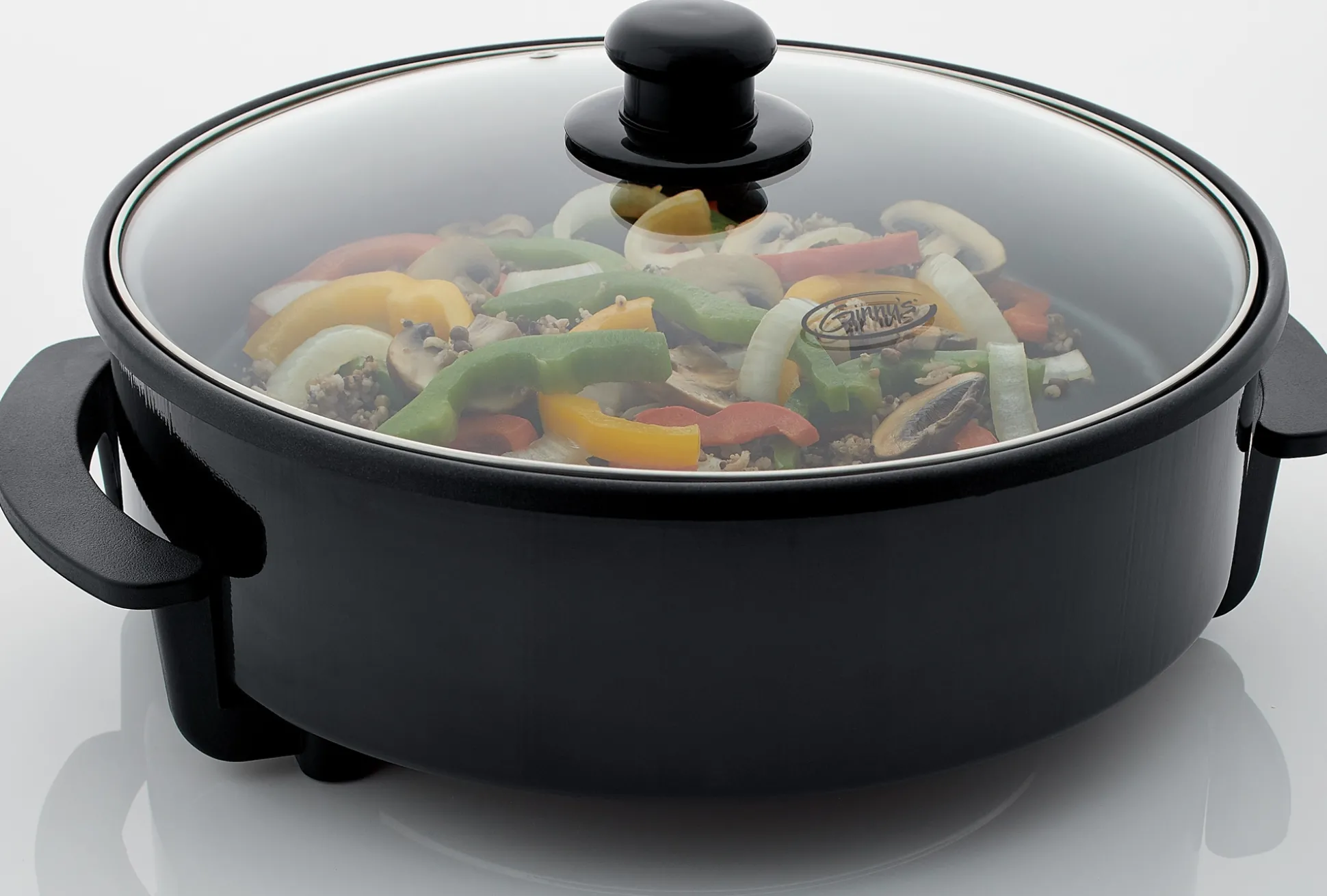 Ginny's 14" Family Skillet