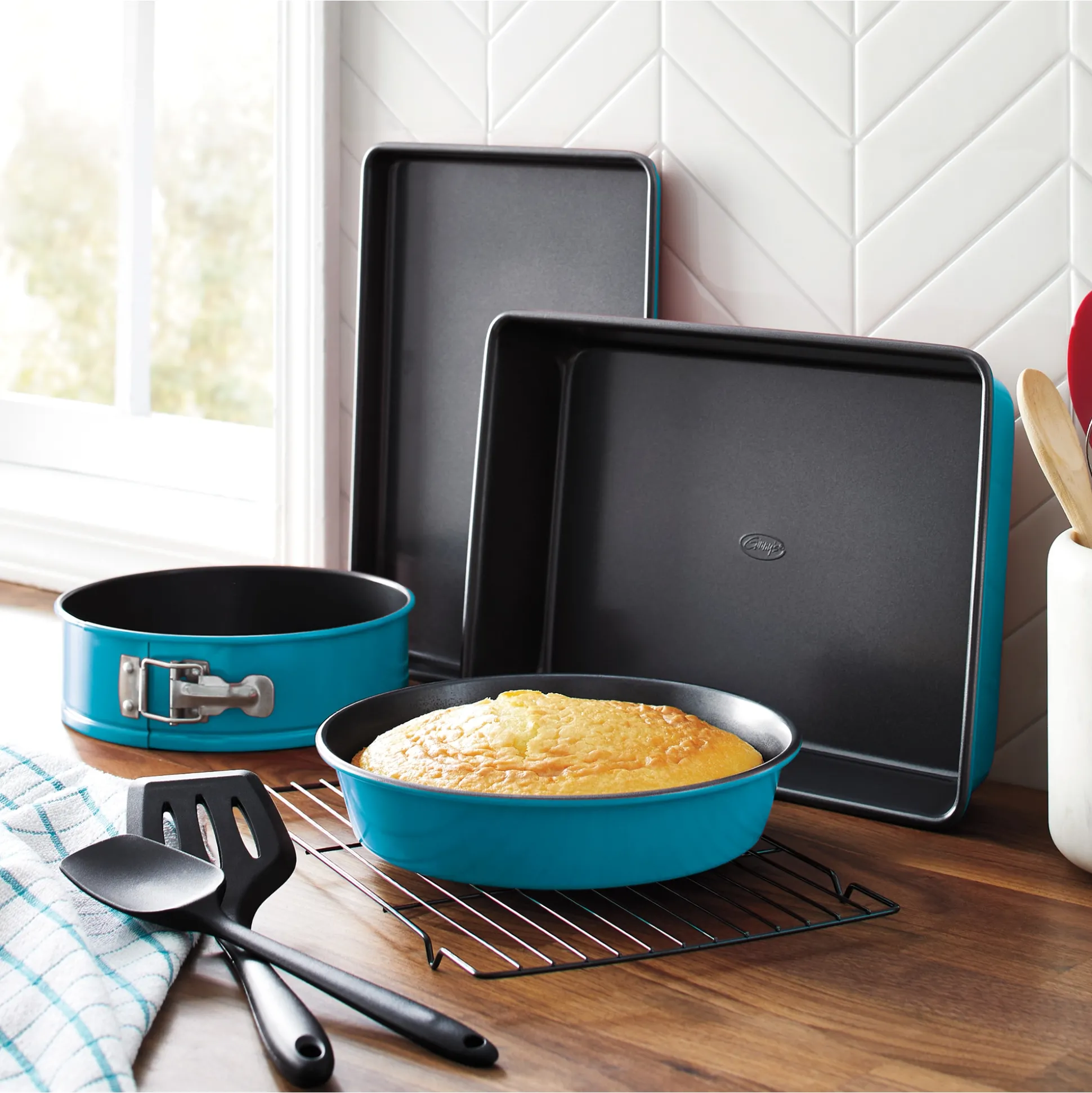 Ginny's 7-Piece Bakeware Set