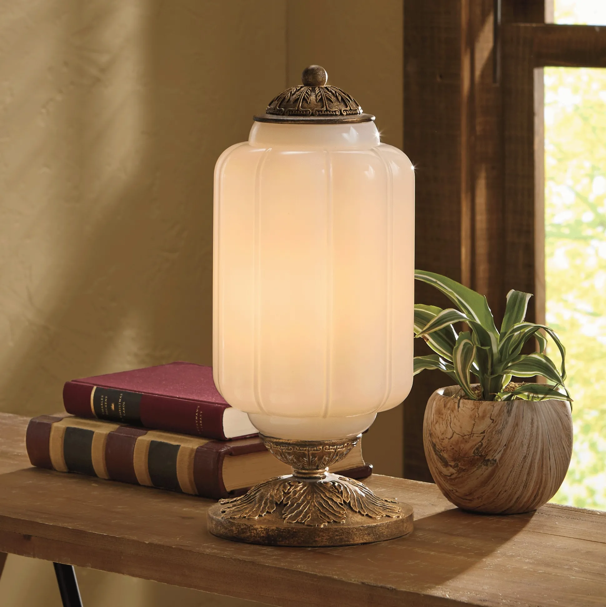Globe Accent Lamp