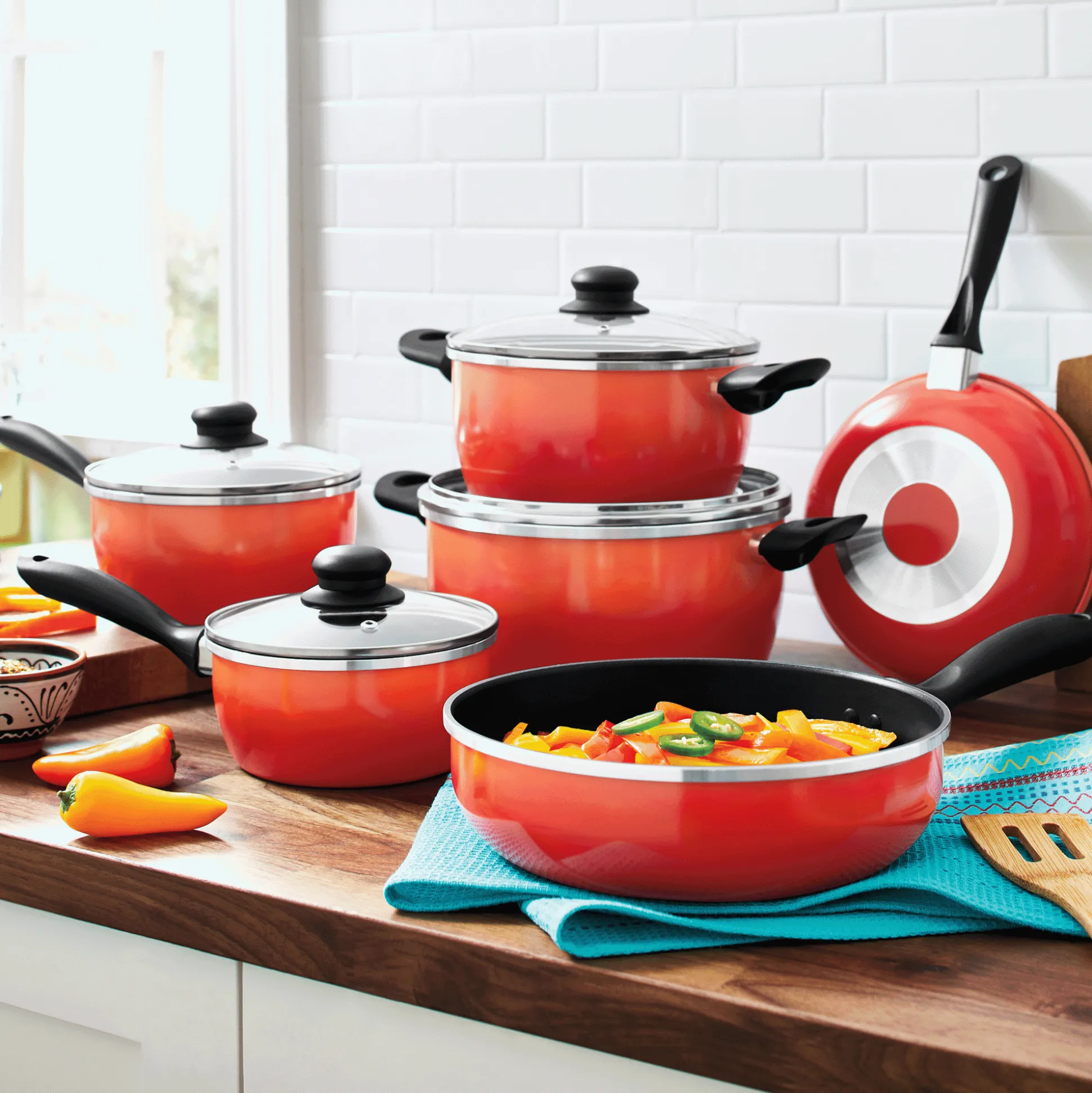 Gradient 10-Piece Aluminum Cookware Set