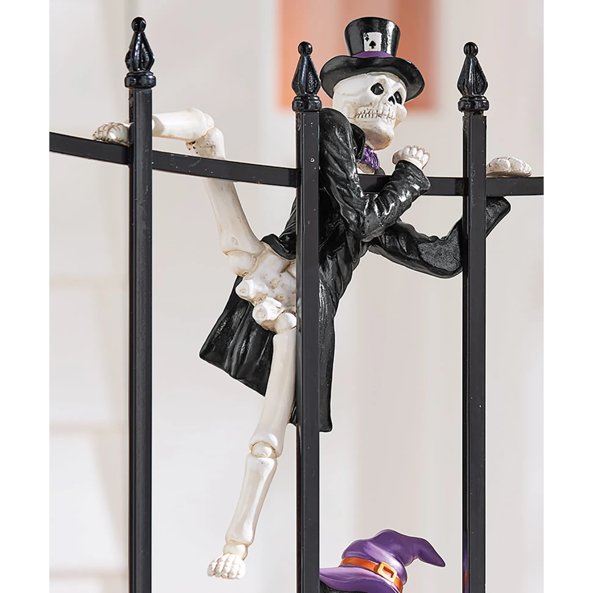 Halloween Peak-A-Book Statues