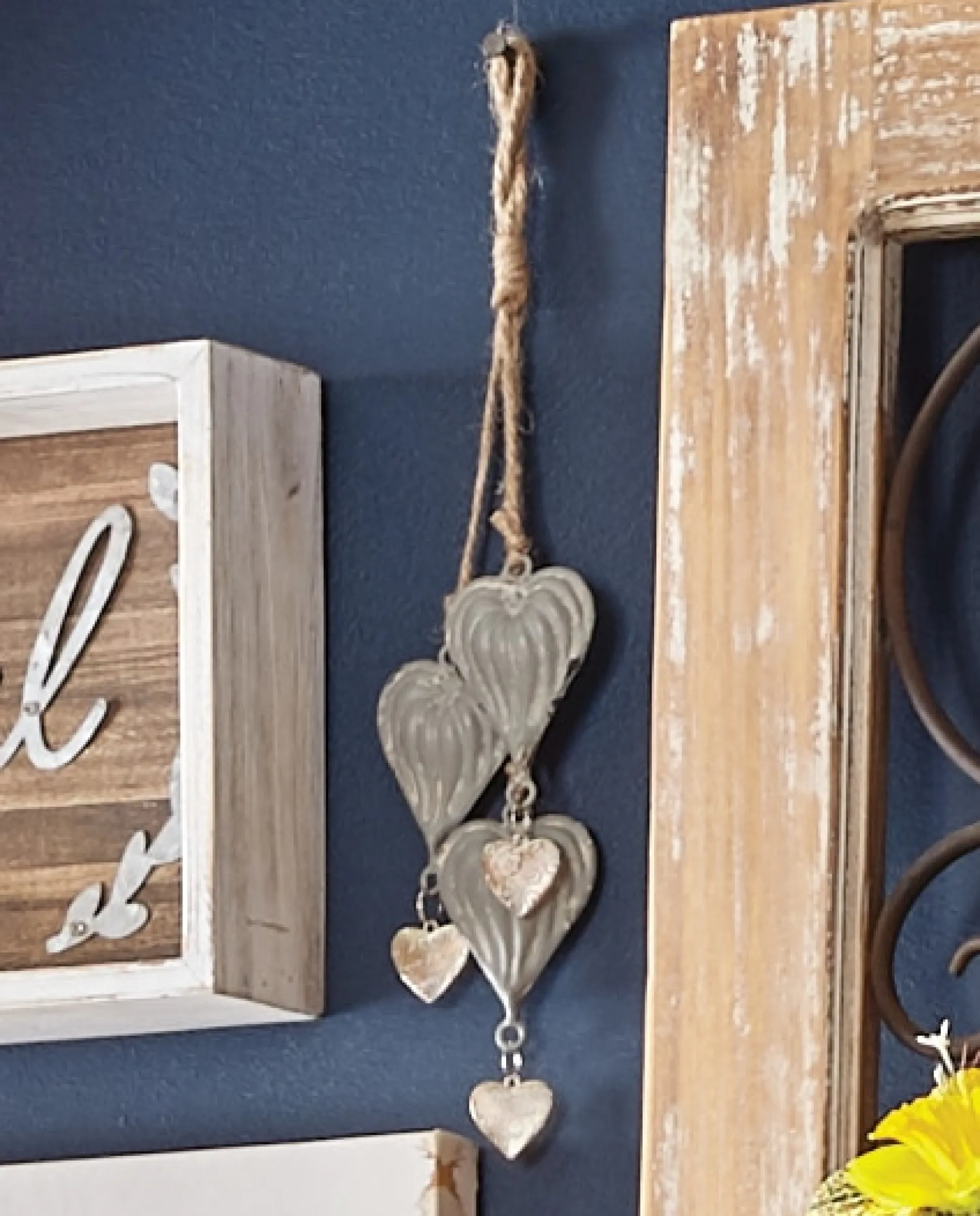 Hanging Hearts