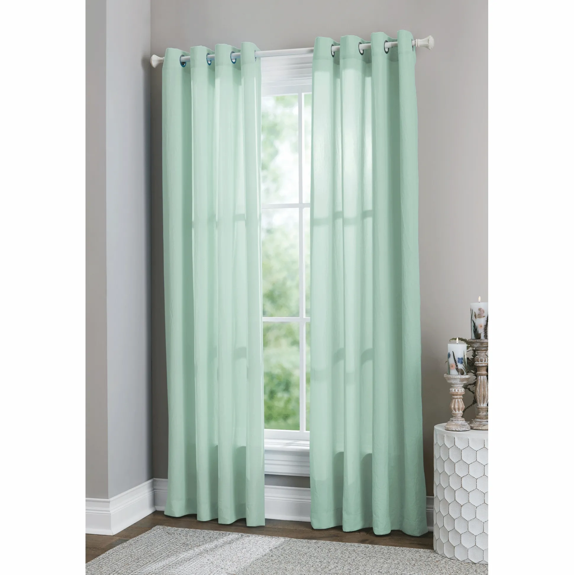 Harmony Crinkle Grommet Panel