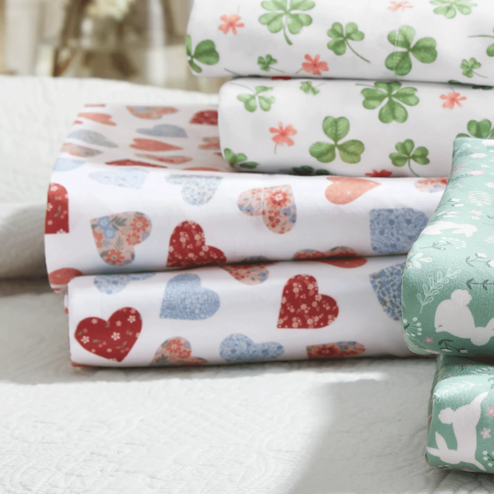 Hearts Microfiber Sheet Set