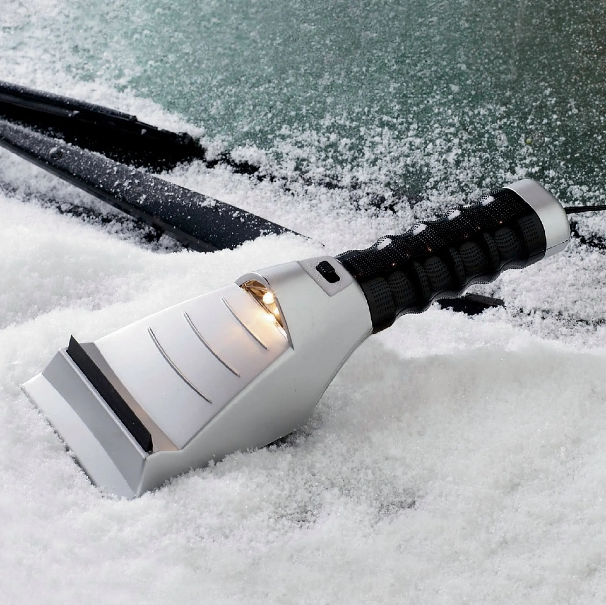 Heated Ice Scraper