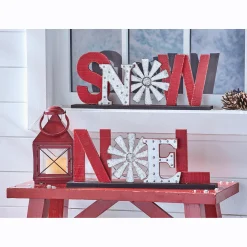 Holiday Wood and Metal Farm Sign