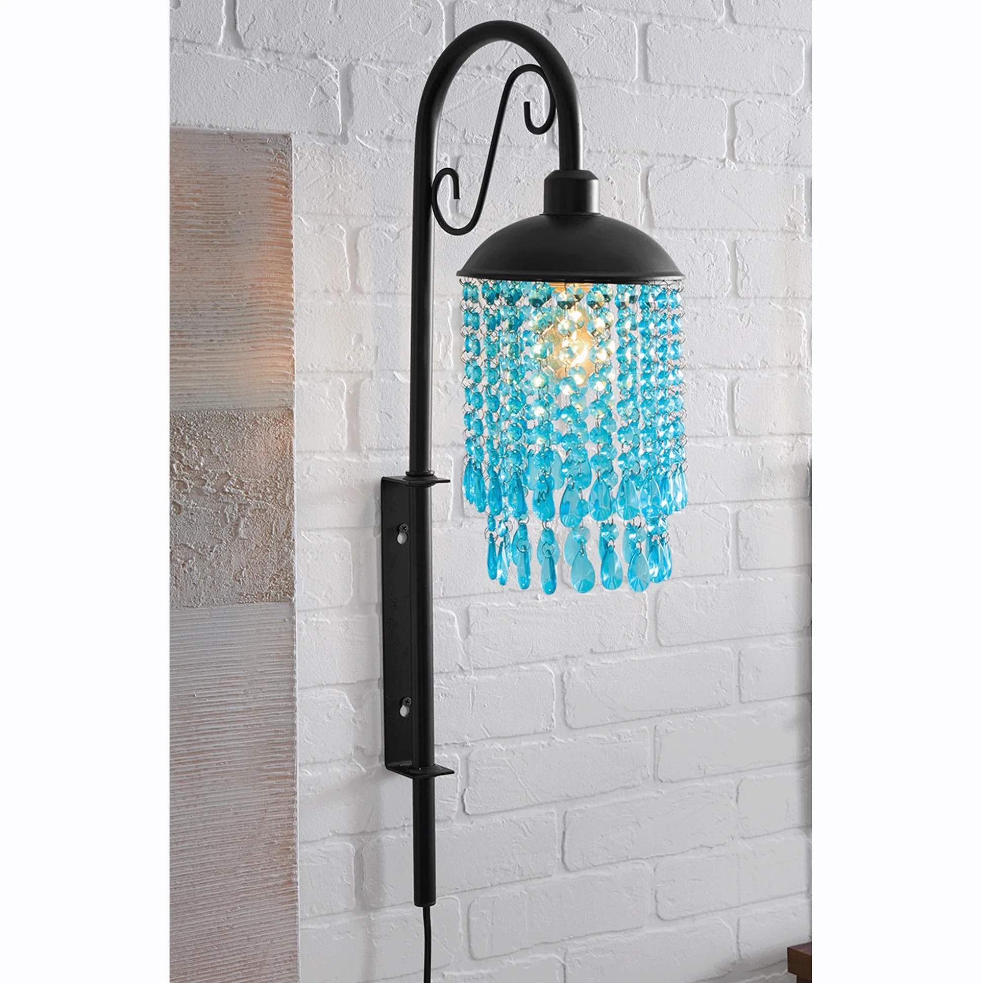Isadora Crystal Wallchiere