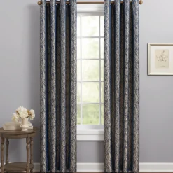 Jacquard Leaves Curtain
