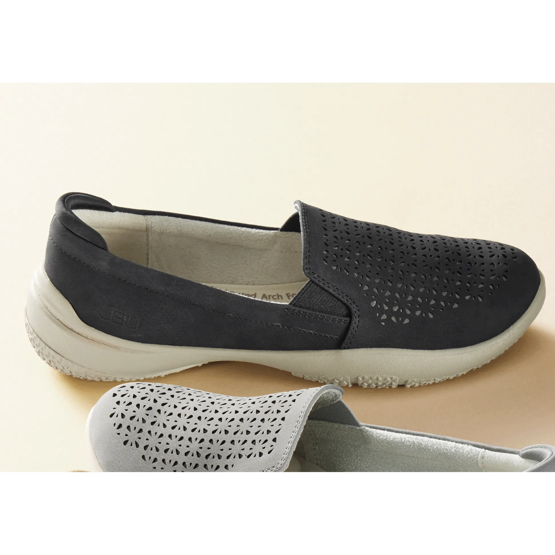 JBU by Jambu Fabian Slip-On