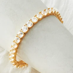Lab-Created White Sapphire Jewelry