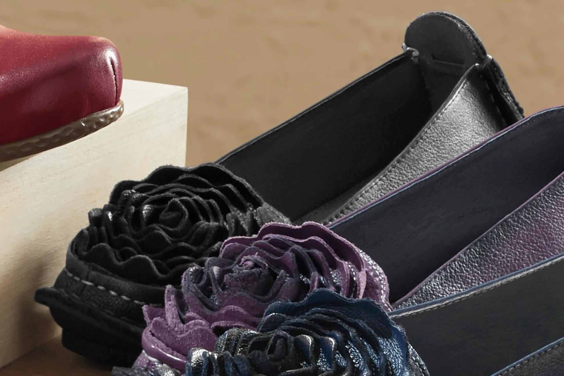 L'Artiste Dezi Leather Moccasin with Flower Detail and Memory Foam Footbed by Spring Step