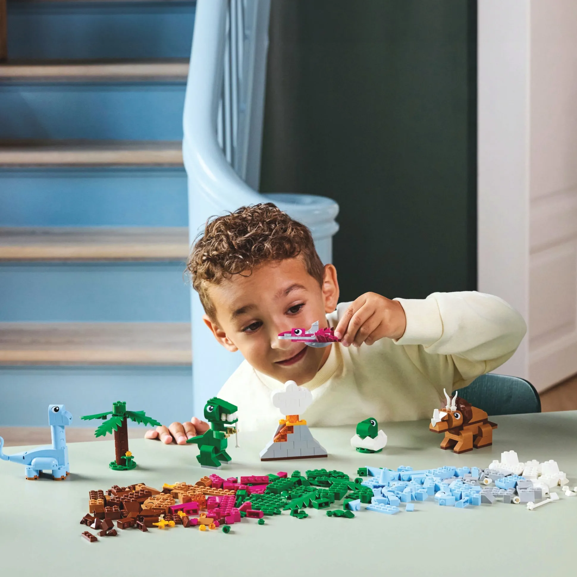 LEGO Classic Creative Dinosaurs