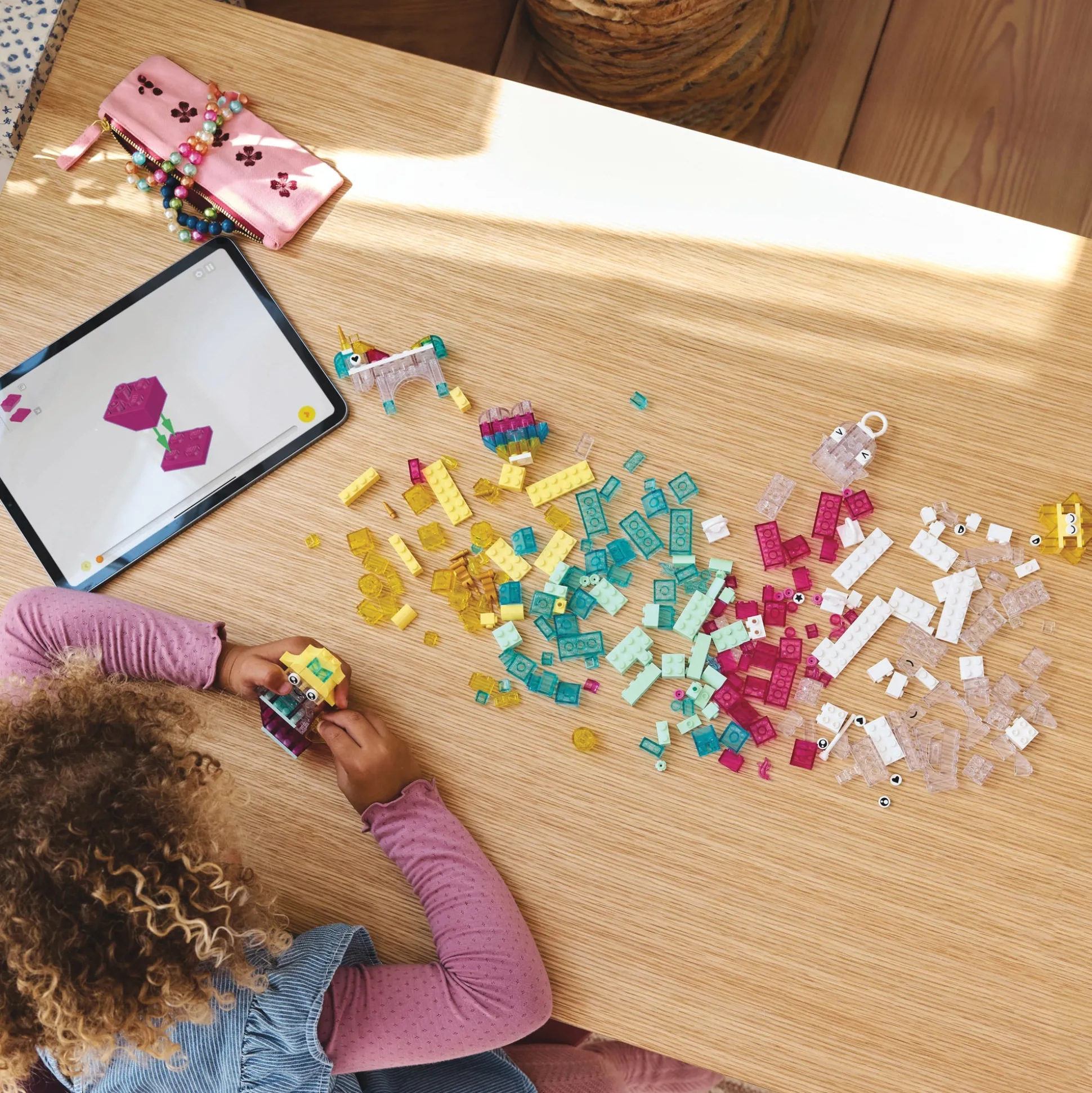 LEGO Classic Magical Transparent Box