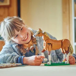LEGO Creator 3-in-1 Beautiful Horse