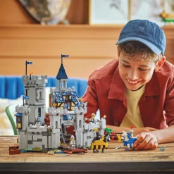 LEGO Creator 3-in-1 Medieval Horse Knight Castle
