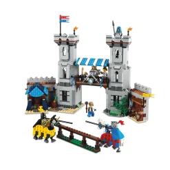 LEGO Creator 3-in-1 Medieval Horse Knight Castle