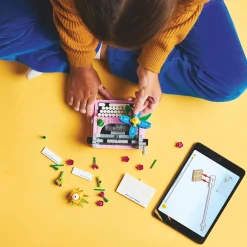 LEGO Creator 3-in-1 Typewriter with Flowers